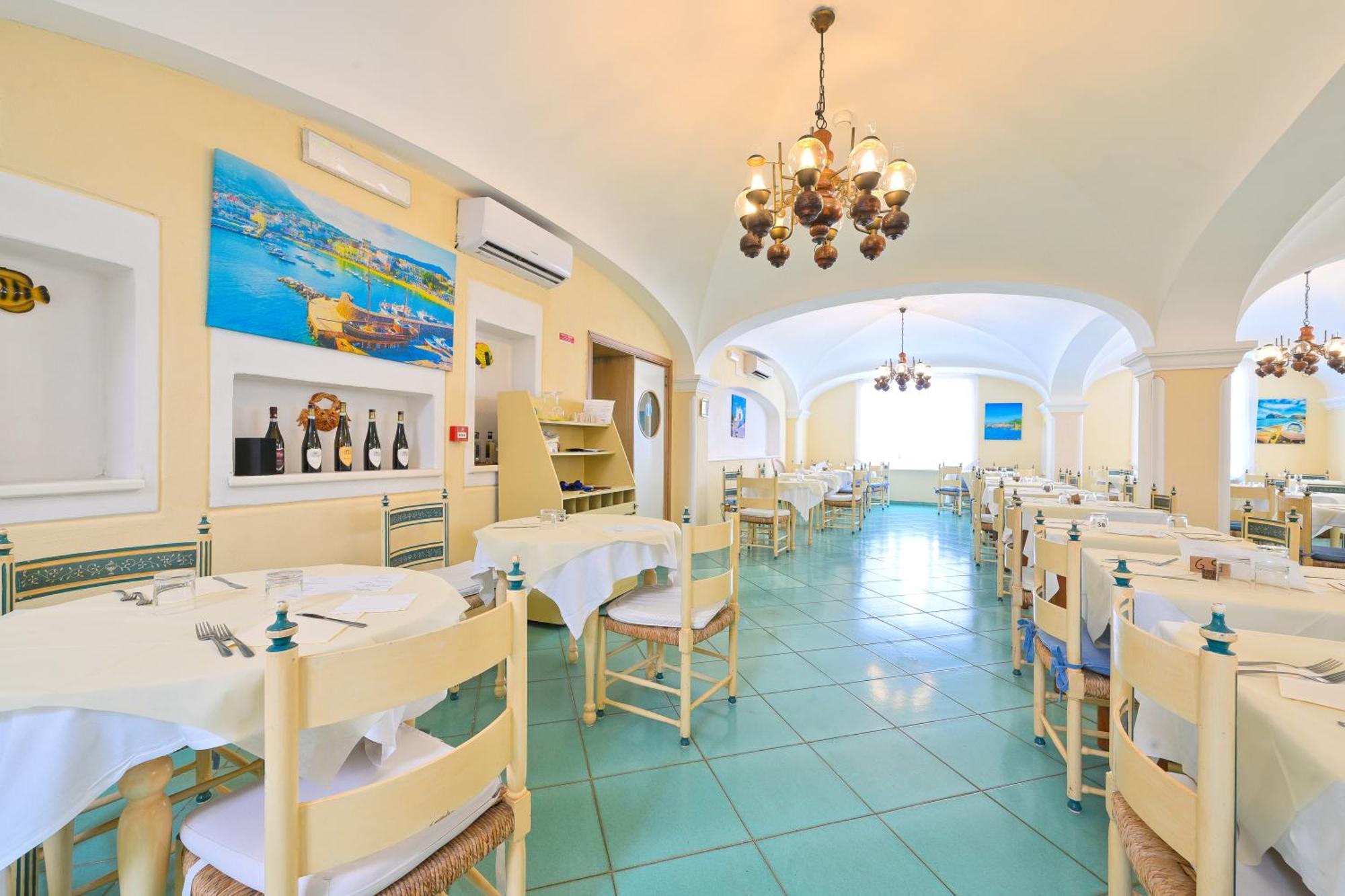 Av Club Terme Colella Hotel Forio di Ischia Екстериор снимка