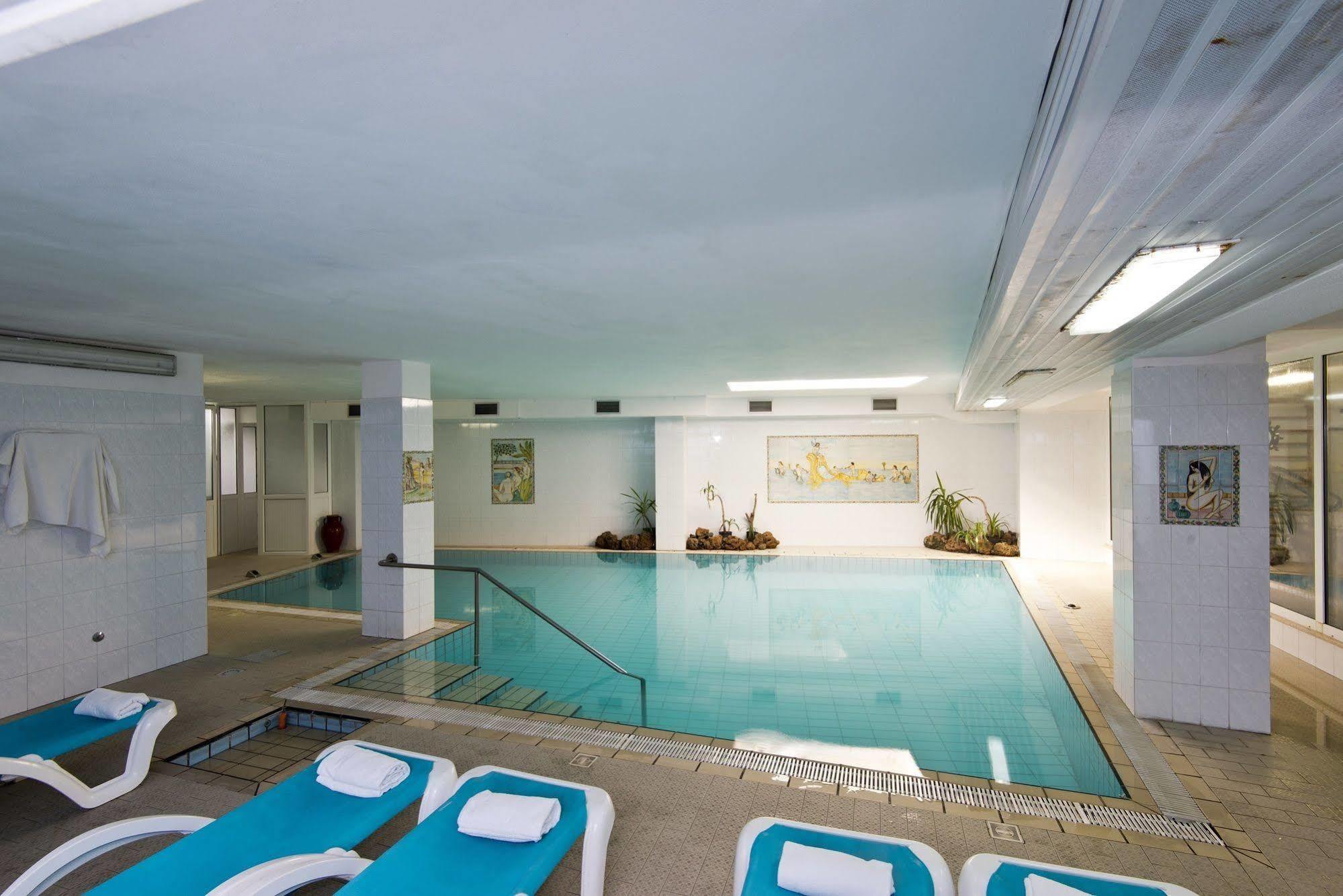Av Club Terme Colella Hotel Forio di Ischia Екстериор снимка